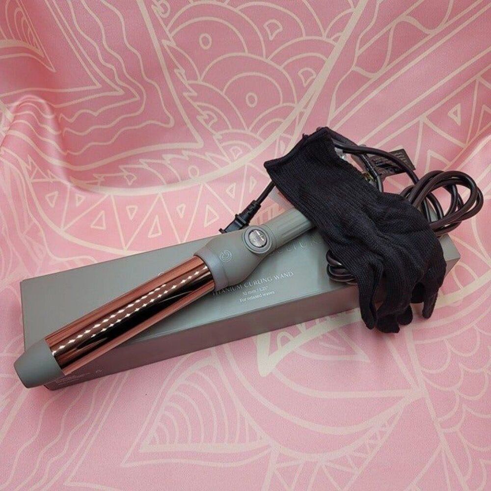 Complex Culture Curling Wand Titanium 1.25" Relaxed Waves Barrel Curls Hair Tool